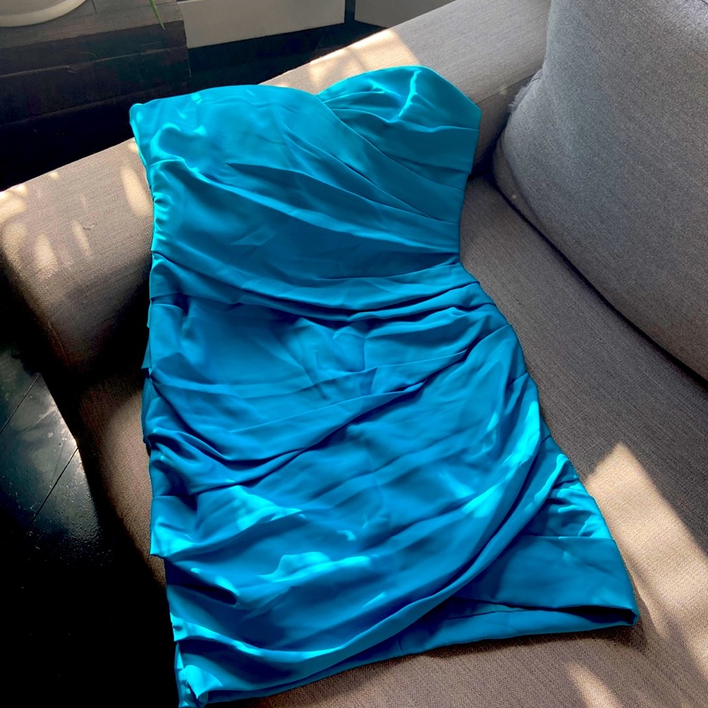 BCBG MAXAZRIA CONVERTIBLE DRESS